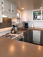 Oceanfront Cabin 6 w Jacuzzi Awe-inspiring View