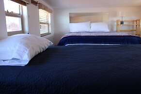 Ocean Front Cabin 15 Jacuzzi Sensational Views