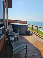 Oceanfront Cabin 9 With Jacuzzi Awesome Views