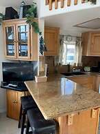 Ocean Front Cabin 17 Jacuzzi Remarkable Views