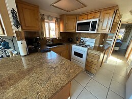 Ocean Front Cabin 17 Jacuzzi Remarkable Views