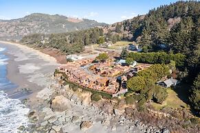 Ocean Front Cabin 17 Jacuzzi Remarkable Views