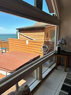 Ocean Front Cabin 17 Jacuzzi Remarkable Views
