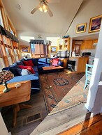 Ocean Front Cabin 12 Jacuzzi Spectacular Views