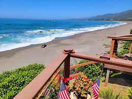Ocean Front Cabin 12 Jacuzzi Spectacular Views