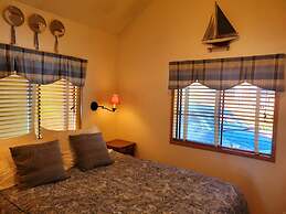 Ocean Front Cabin 12 Jacuzzi Spectacular Views