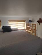 Ocean Front Cabin 11 w Jacuzzi Superb Views