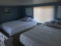 Oceanview Cabin 23 w Jacuzzi Remarkable Views