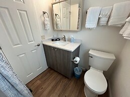 Oceanfront Cabin 10 Jacuzzi Breathtaking Views
