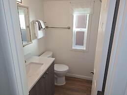 Oceanfront Cabin 10 Jacuzzi Breathtaking Views