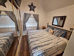 Oceanfront Cabin 10 Jacuzzi Breathtaking Views