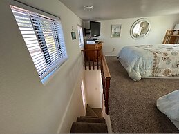 Oceanfront Cabin 10 Jacuzzi Breathtaking Views