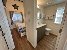 Oceanfront Cabin 10 Jacuzzi Breathtaking Views