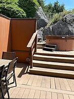 Oceanview Cabin 20 Private Jacuzzi Large Deck