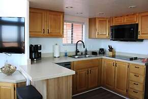 Oceanview Cabin 20 Private Jacuzzi Large Deck