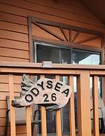 Oceanview Cabin 26 w Jacuzzi Striking Views