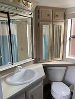 Oceanview Cabin 25 w Jacuzzi Plesant Views