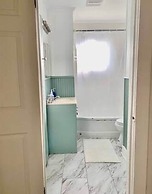 Corporate Comfort in Freetown - Port Rico Spacious Homes for Work Crew