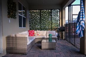 Luxury AND FUN Near Disney Parks 9BR