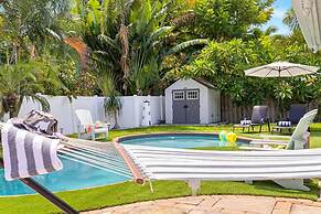 Cozy Home at Lighthouse Point With Pool