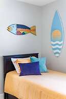 Cozy Home at Lighthouse Point With Pool