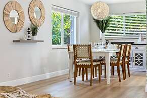 Cozy Home at Lighthouse Point With Pool