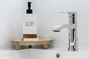 Adorable House With Amazing Water Front of Canal