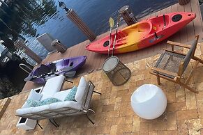 Adorable House With Amazing Water Front of Canal
