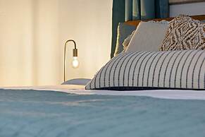 Newly Renovated 3 Bedrooms Near the Beach and Rest