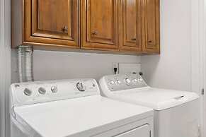 Newly Renovated 3 Bedrooms Near the Beach and Rest