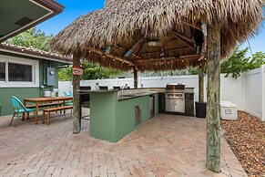 Newly Renovated 3 Bedrooms Near the Beach and Rest