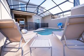 SL 4Br Walking Distance to Club