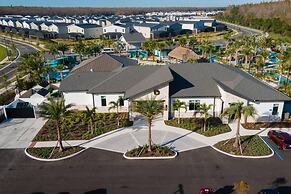 SL 4Br Walking Distance to Club