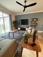 SL 4Br Walking Distance to Club