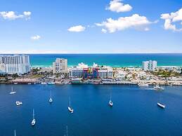 Amazing NEW Condo IN Hollywood Access DIR Beach