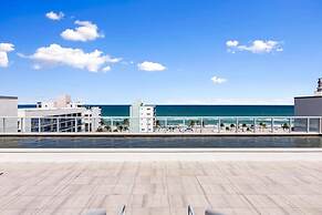 Amazing NEW Condo IN Hollywood Access DIR Beach