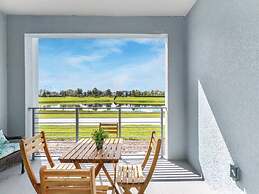 Family Place With Gorgeous View 4 Miles to Disney