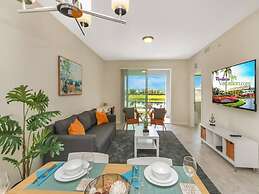 Family Place With Gorgeous View 4 Miles to Disney