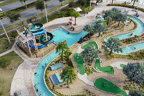 Family Place With Gorgeous View 4 Miles to Disney