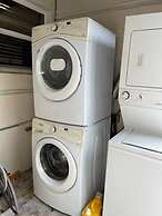 Cozy and Super Location 2 BR