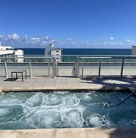 Amazing Condo in Hollywood Beach