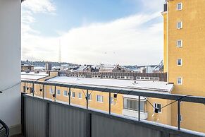 Central Studio Apartment with Balcony
