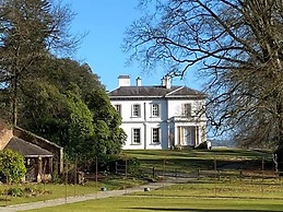 Ballyscullion Park Courtyard Cottages