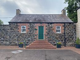 Ballyscullion Park Courtyard Cottages
