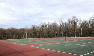 Equestrian House Suites