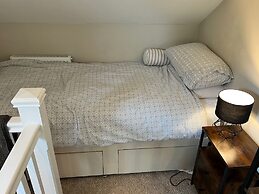 Rural Cottage-full Kitchen-pets Ok-paddock