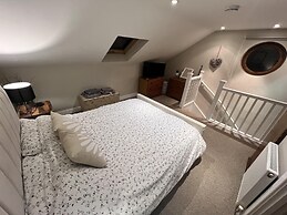 Rural Cottage-full Kitchen-pets Ok-paddock