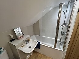 Rural Cottage-full Kitchen-pets Ok-paddock