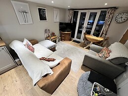 Rural Cottage-full Kitchen-pets Ok-paddock