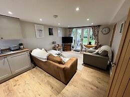 Rural Cottage-full Kitchen-pets Ok-paddock